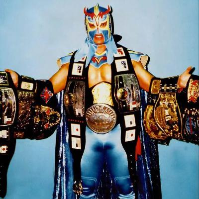 10 Pro Wrestling Belt Collectors