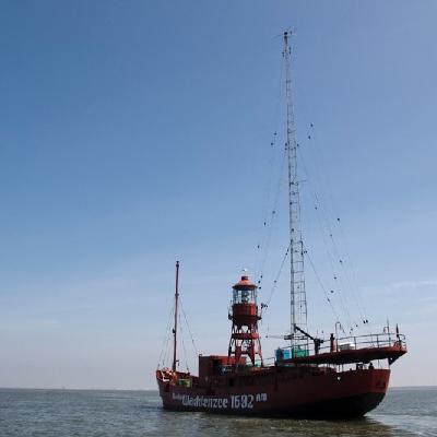 Marc Hermans: radio vanop de zee