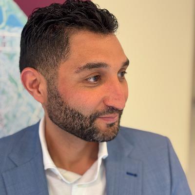 Podcast #29 Bouwen met Vertrouwen: Zakaria El-Khetabi,  bestuursvoorzitter bij de woningcorporatie Stedelink te Zoetermeer