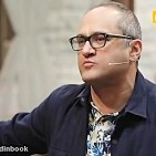 گفتگوی سروش صحت با رامبد جوان در برنامه کتاب باز سری سوم