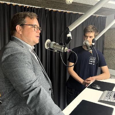 mit Johannes Simonsen, dem neuen Chefredakteur von Boyens Medien mit Johannes Simonsen, dem neuen Chefredakteur von Boyens Medien