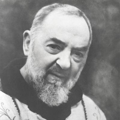 San Pío de Pietrelcina: 23 de septiembre - con Marcela del Bosque
