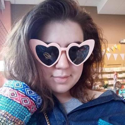 Imogen Arate with Alana Hayes Imogen Arate with Alana Hayes