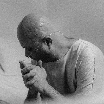 Temporada 2. Episodio 13: El Dolor Evitable: Cuando la falta de comunicación afecta al paciente.