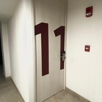 LA PUERTA