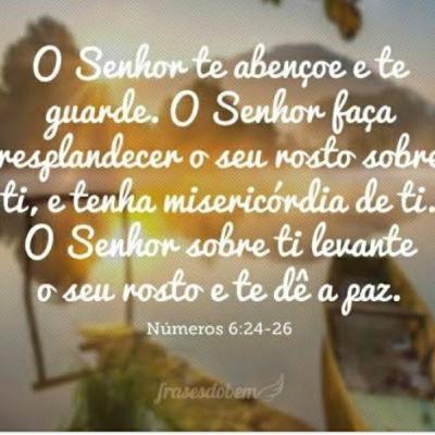 Oração: livra-nos do mal, SENHOR. Oração: livra-nos do mal, SENHOR.