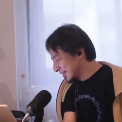 ひろゆき「汚れにくいシャツ作ったよ。」2026/03/09 ひろゆき「汚れにくいシャツ作ったよ。」2026/03/09