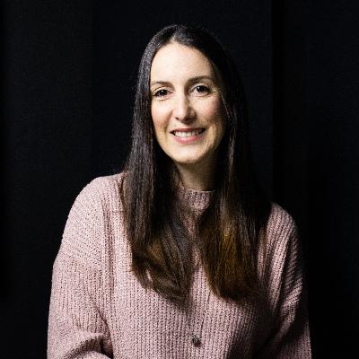 Bruna Bertoldi - É de Arte que eu quero Viver