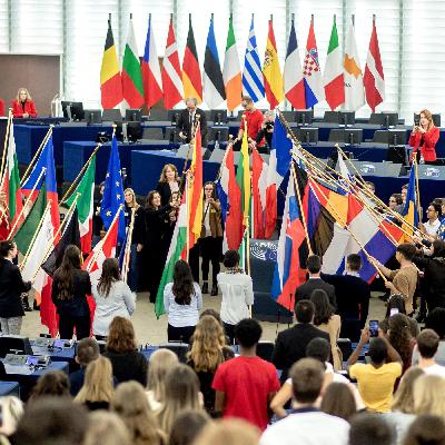 Bayern 2 debattiert: Demokratie lernen – Politische Bildung in der Schule