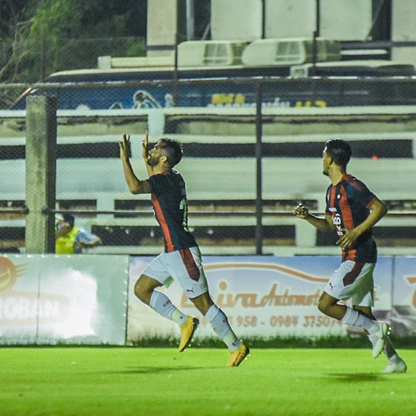 ⚽ Alberto Espínola convierte el gol del empate a los 27'ST episode artwork
