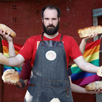 T6 E1 - “O Pão Que o Viado Amassou”. A padaria de Curitiba que reúne glúten, glitter e viadagem