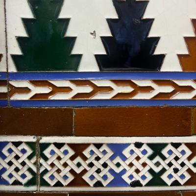 Reading “Tractor” and “un Crocodrilo en mi Bolsillo” Reading “Tractor” and “un Crocodrilo en mi Bolsillo”