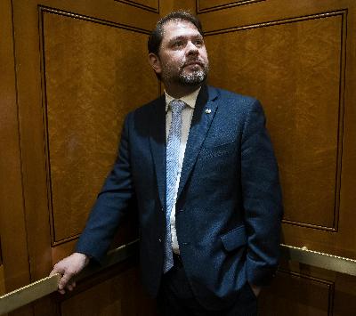 Why the Iran war feels like 'deja vu' (with Sen. Ruben Gallego) Why the Iran war feels like 'deja vu' (with Sen. Ruben Gallego)