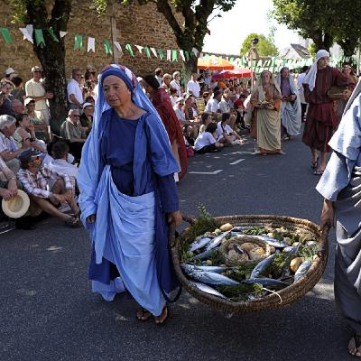 [Évangile du dimanche] L'histoire des cinq pains et des deux poissons (Lc 9, 11-17)