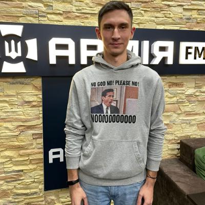 Оглядач Армія FM долучився до написання Всеукраїнського радіодиктанту національної єдності Оглядач Армія FM долучився до написання Всеукраїнського радіодиктанту національної єдності