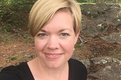 Episode 410: Member Spotlight – From Doing It Alone to Getting Support: Losing 40lbs and Approaching Maintenance with Liz