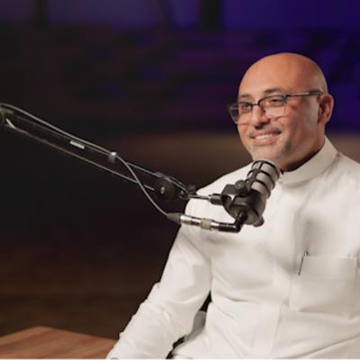 S1E8: الحلقة الثامنة: صناعة القيادات الشابة