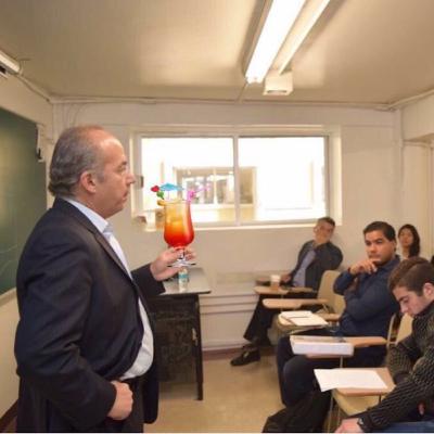 "Aló chiquitines, ¡soy el Coco!"