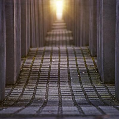 The Holocaust Is Forgotten By The World - The Jay Shapiro Show The Holocaust Is Forgotten By The World - The Jay Shapiro Show