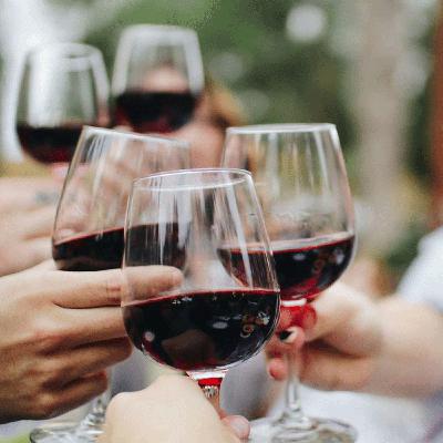 Podkast psychologiczny: Czy w Polsce da się nie pić? Podkast psychologiczny: Czy w Polsce da się nie pić?