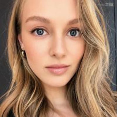 Daphne De Baat - @daphnedebaat