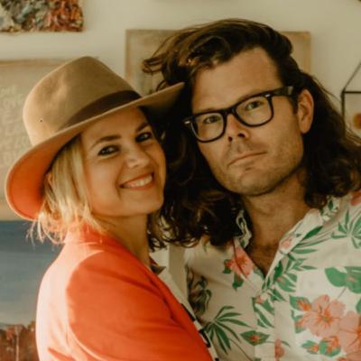 8 | Melissa dodged Jock’s calls for 5 months—then one coffee changed everything. A hippie artist, a film student, and an unexpected love story. But her parents warned: “Proceed with caution.” 8 | Melissa dodged Jock’s calls for 5 months—then one coffee changed everything. A hippie artist, a film student, and an unexpected love story. But her parents warned: “Proceed with caution.”