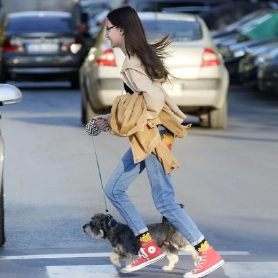 Pedestre na faixa e motorista no trânsito: como é feita uma travessia segura