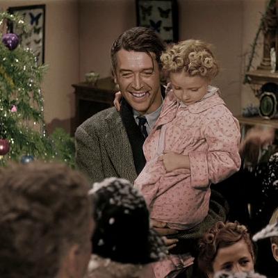 18.16: Mixtake #56 Underneath the Christmas Tree - Never Back Down: The Beat Down Volume 9
