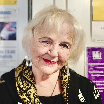 Aulikki Oksanen: ”Runo valitsee kirjoitusprosessissa, onko se laulullinen” Aulikki Oksanen: ”Runo valitsee kirjoitusprosessissa, onko se laulullinen”