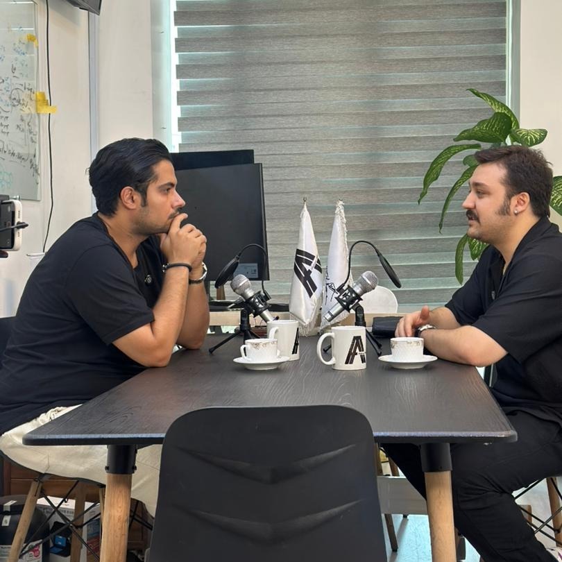 مصاحبه با آریا محمدی