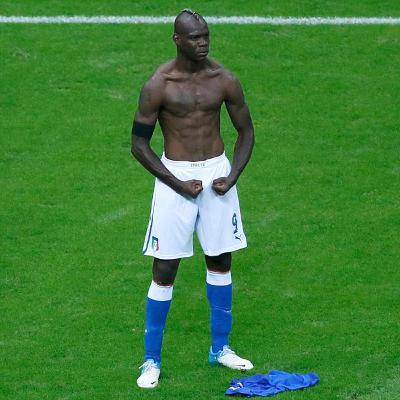 Super Mario fait tomber la Mannschaft