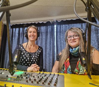 #25 Wie durch Tanzen mehr Leichtigkeit ins Leben kommt mit Andrea Stelzer #25 Wie durch Tanzen mehr Leichtigkeit ins Leben kommt mit Andrea Stelzer