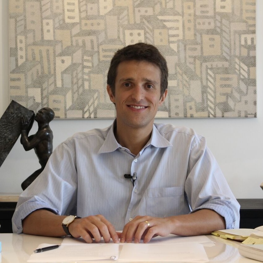 Aula de ética teórica - a virtude através da educação moral