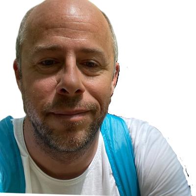 Az UltraBalaton futói és az olimpikon kajakozó is az 575 sportruházatában, mert az jó!