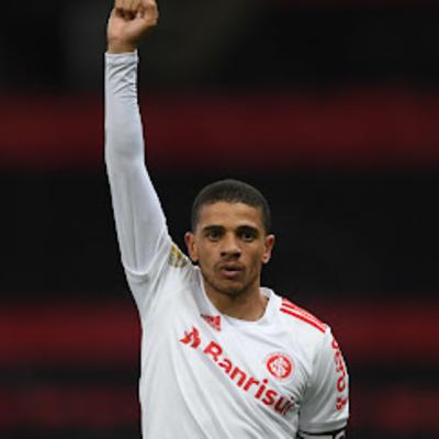 #04 :: O poder do gesto de Taison! (com Observatório da Discriminação Racial no Futebol)