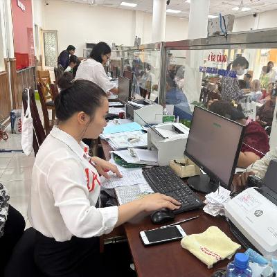 Cán bộ xã loay hoay vì 'trái' chuyên môn