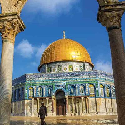 LA IGLESIA CRISTIANA DE JERUSALEN, ENTREVISTA AL ESCRITOR AUTOR DE LOS LIBROS SOBRE EL GRIAL, DON JOSE GARCIA VELAZQUEZ