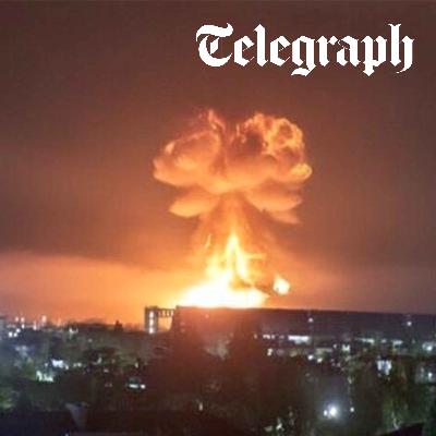 'Hiroshima without radiation': refinery inferno spews black rain & Ukraine kills 12 Russian FSB officers in drone strike