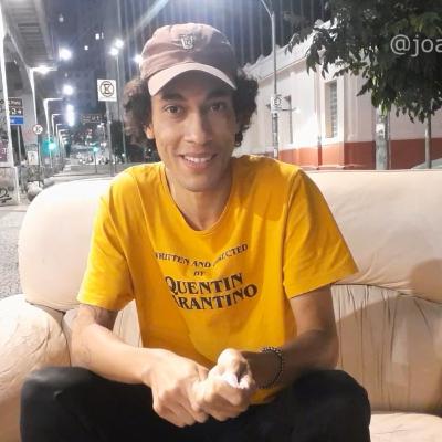 JOÃO CANÇÃO / Professor de teatro, musico esperimental e artista mineiro conta os segredos da vida