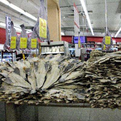 'Brasileiros devem aumentar o consumo de pescado durante todo o ano'