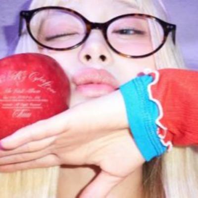 CHUU – XO, Cyberlove