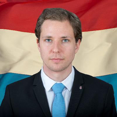 Sebestyén Fiumei : la plaque « Pletzl » de l’artiste hongrois posée en 2019, dérobée rue des Rosiers