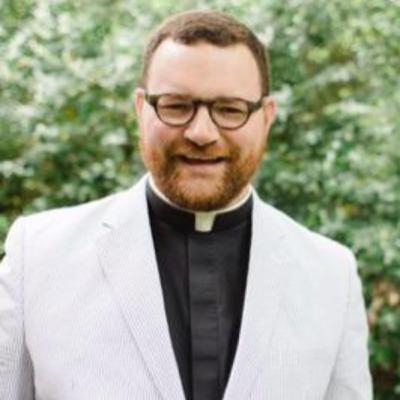 5 in 10: Fr. Lee Nelson 5 in 10: Fr. Lee Nelson