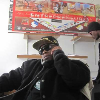 H2OiNSiGHT/ Reality Check of an underground Hip-Hop Artist Career featuring Entrepreneur Mentor Poe McNeely EL H2OiNSiGHT/ Reality Check of an underground Hip-Hop Artist Career featuring Entrepreneur Mentor Poe McNeely EL