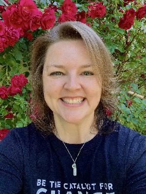 Tammy Cloutier: PhD with The Painted Dog Research Trust