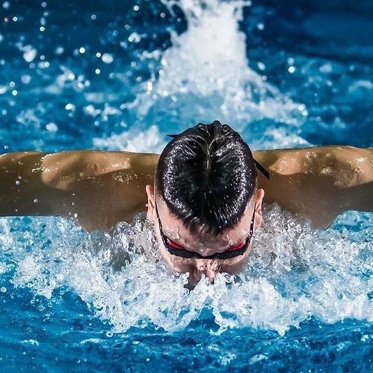 The Best Adult Swimming Lessons in Singapore | Almighty Sports Academy