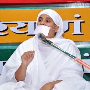 Sadhvi Vaibhav Shri \'Aatma\'