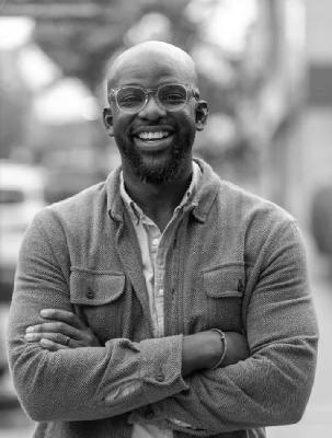 Authenticity, Global Leadership Summit, and Serving Others with Dan Owolabi, CEO of Branches