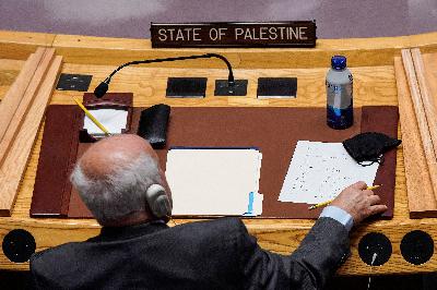 Legal conditions for Palestinian statehood; Electronic wills after Covid