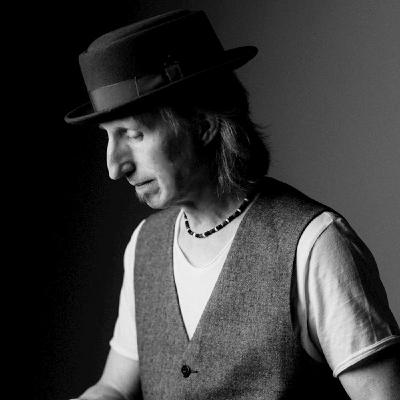 Geoff Gibbons - 'Fall Girl' Review Geoff Gibbons - 'Fall Girl' Review